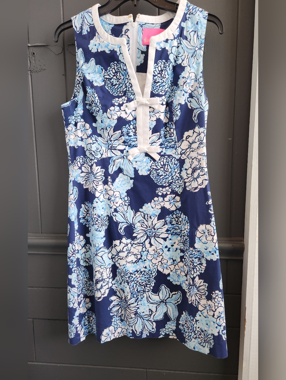 Lilly Pulitzer Sleeveless Blue Floral Cotton Dress with white trim
